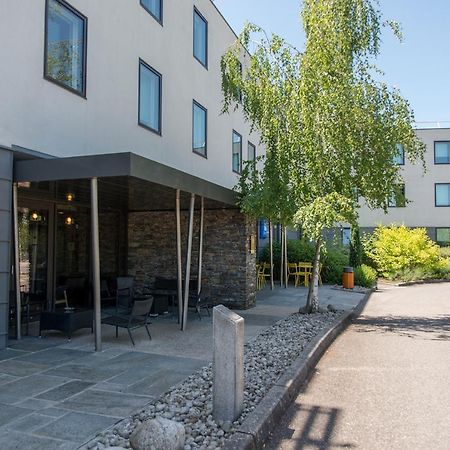 Ibis Budget Archamps Porte De Geneve Exteriör bild