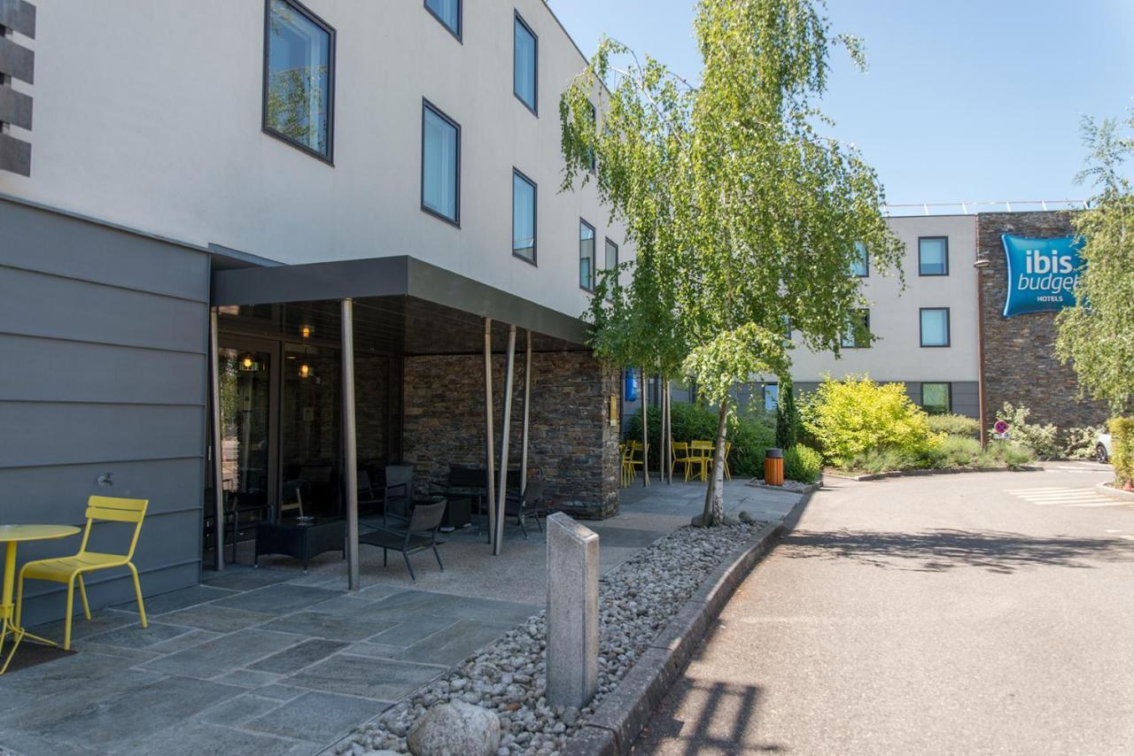Ibis Budget Archamps Porte De Geneve Exteriör bild