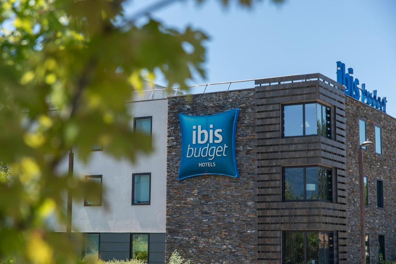 Ibis Budget Archamps Porte De Geneve Exteriör bild
