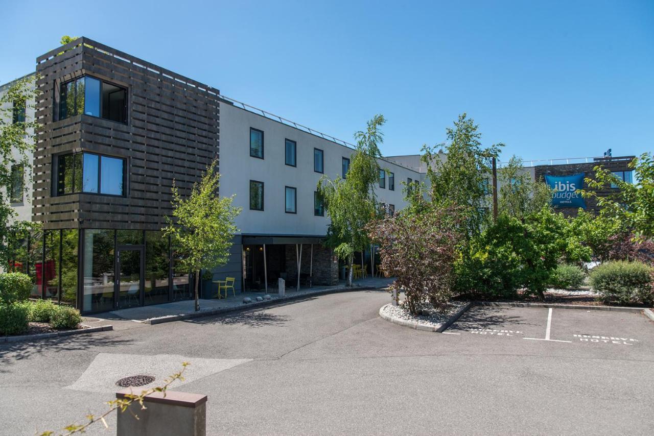 Ibis Budget Archamps Porte De Geneve Exteriör bild